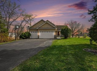 19077 Gladstone Blvd N, Maple Grove, MN 55311