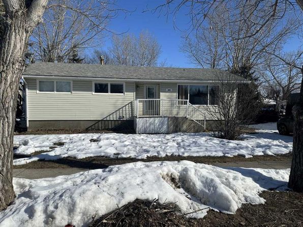 308 2nd Ave S, Youngstown, AB T0J 3P0