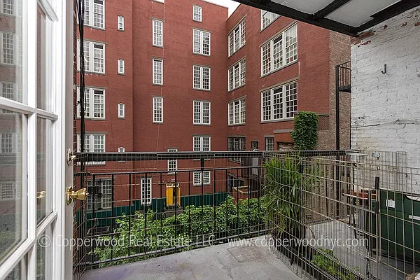 Rented by Copperwood Real Estate | media 7