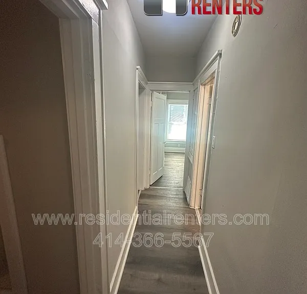 3025 N 6th St — Photo 9