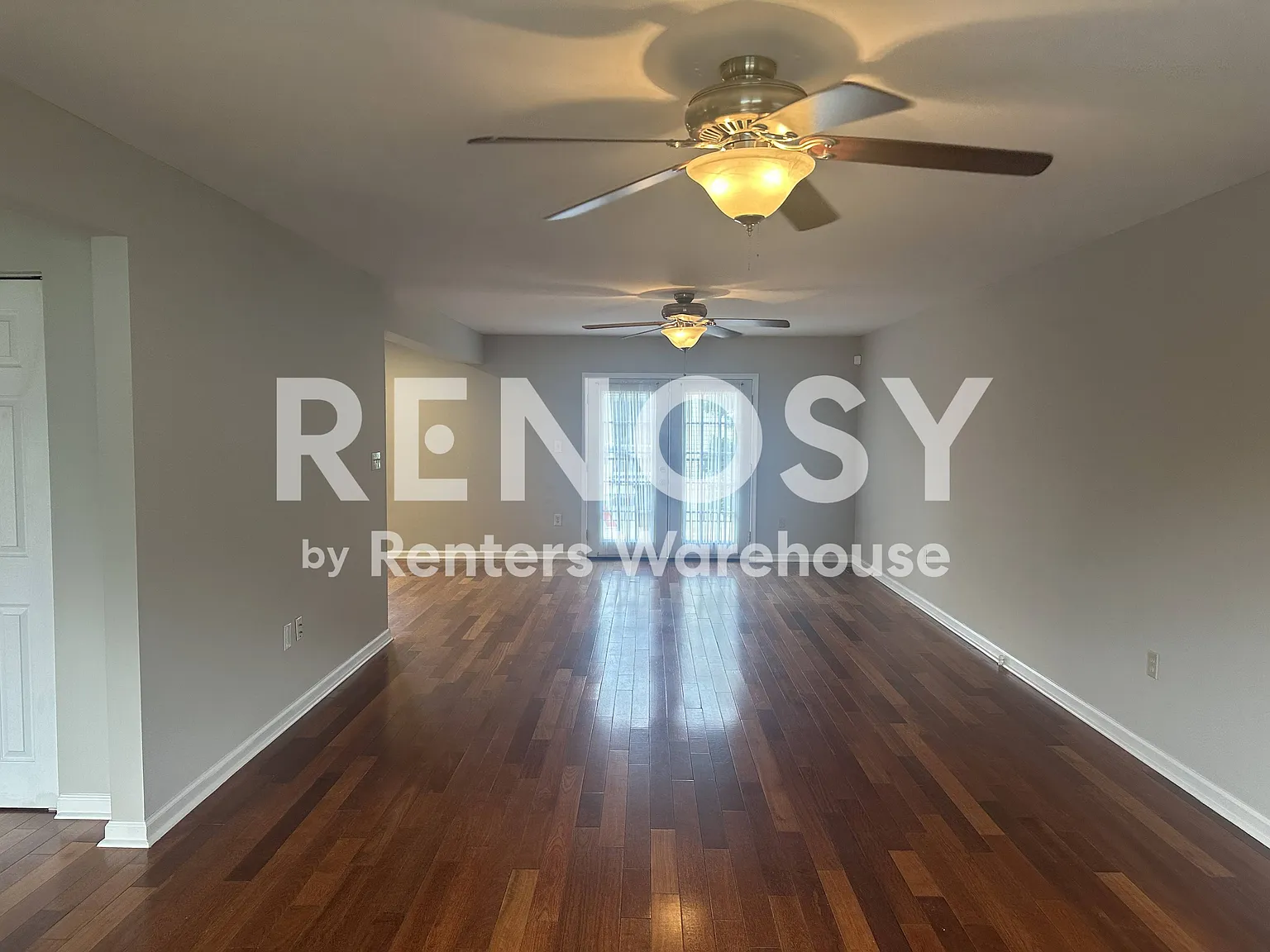 Millers Island 4BR 2.5BA Single Family Home — Photo 3
