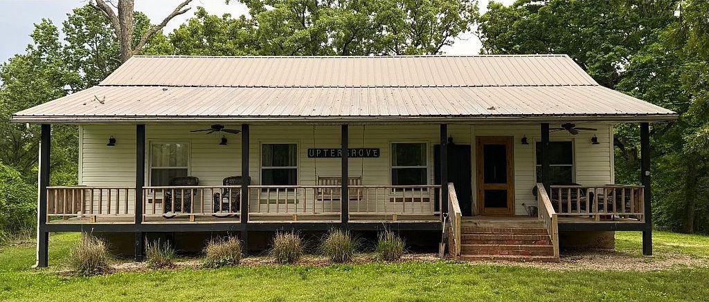 94 Bunker Rd - Property Image