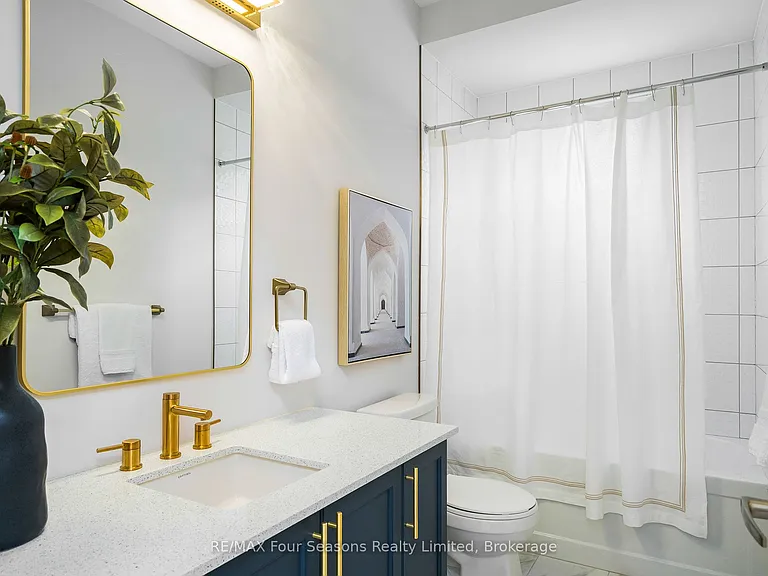 95 Goldie Ct — Photo 16