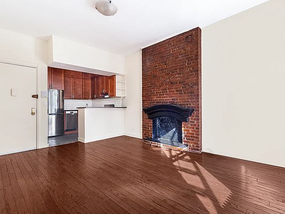 3rd image of 765 9th Ave APT 1E