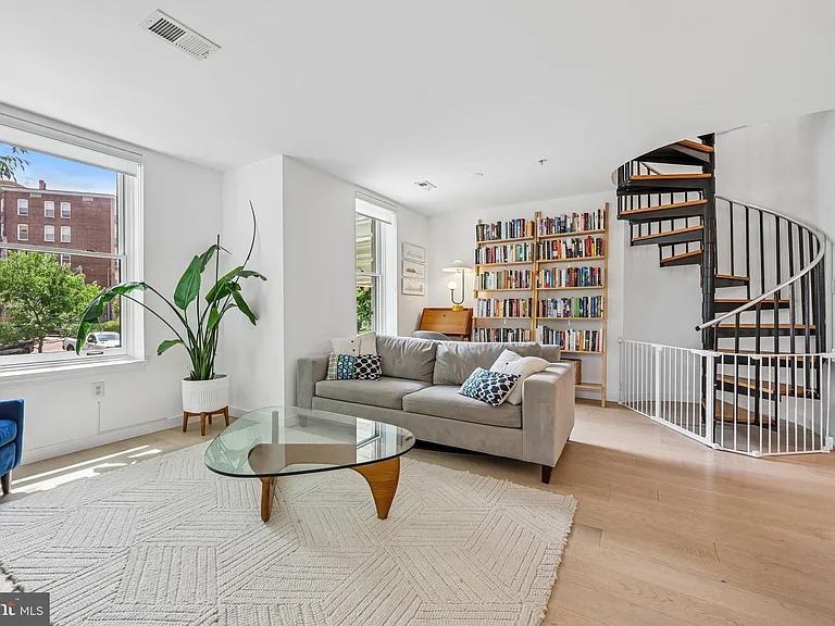 2627 Adams Mill Rd NW #108 — Photo 3