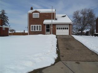 975 Collins Ave, Baden, PA