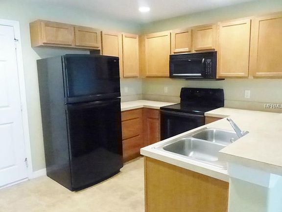 4th image of 5106 Monticello Heights Ln