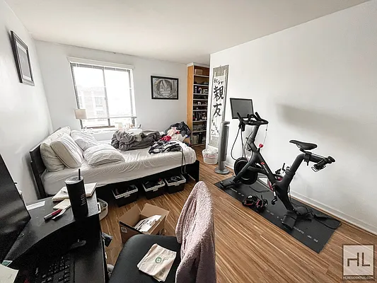 Rented by Highline Residential | media 31