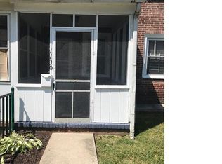 1130 Meadow Ln, Chester, PA 19013