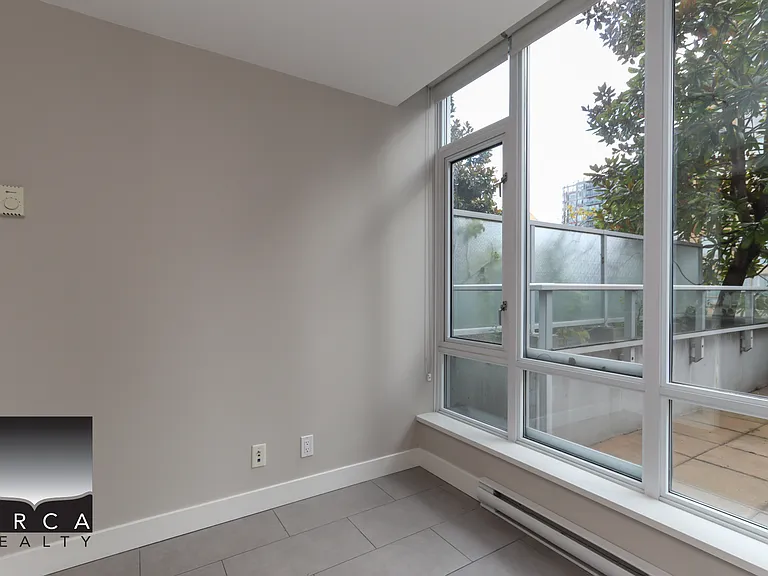 509 Homer St #509 — Photo 4
