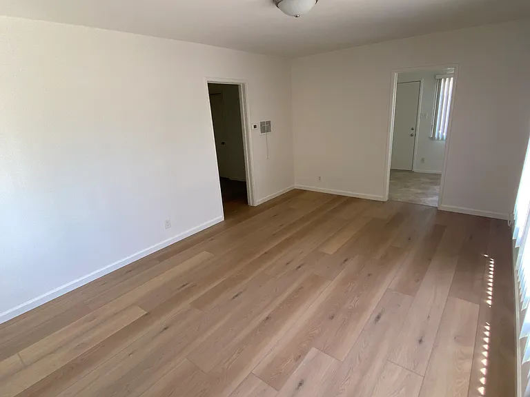 7381 W Manchester Ave #7381 — Photo 3