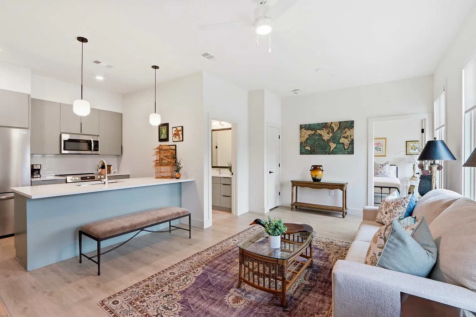 2 bed, 2.0 bath, $2,683 — Photo 2