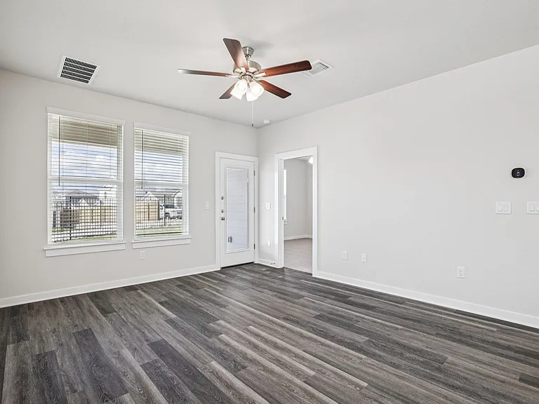 2337 Moon Tower Trl — Photo 10