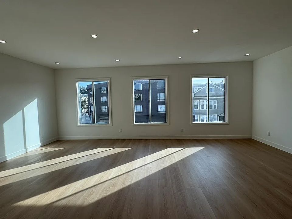 1st image of 16 Balboa St #16