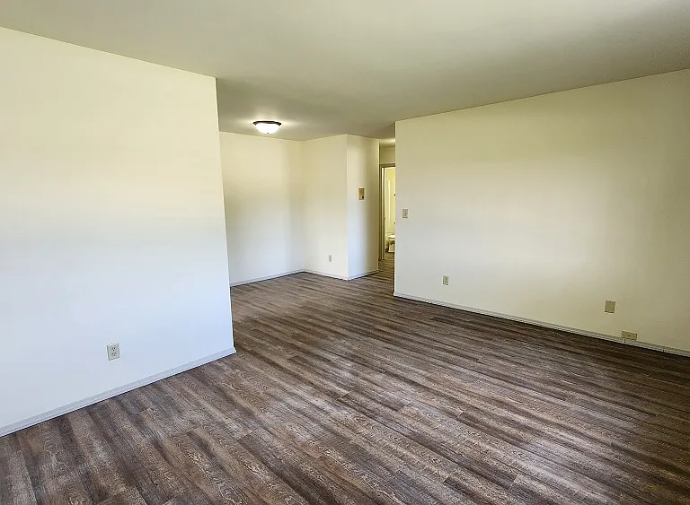 Heritage Apartments — Photo 33