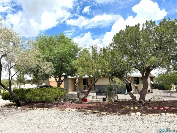 602 Hawthorne Dr, Elephant Butte, NM 87935