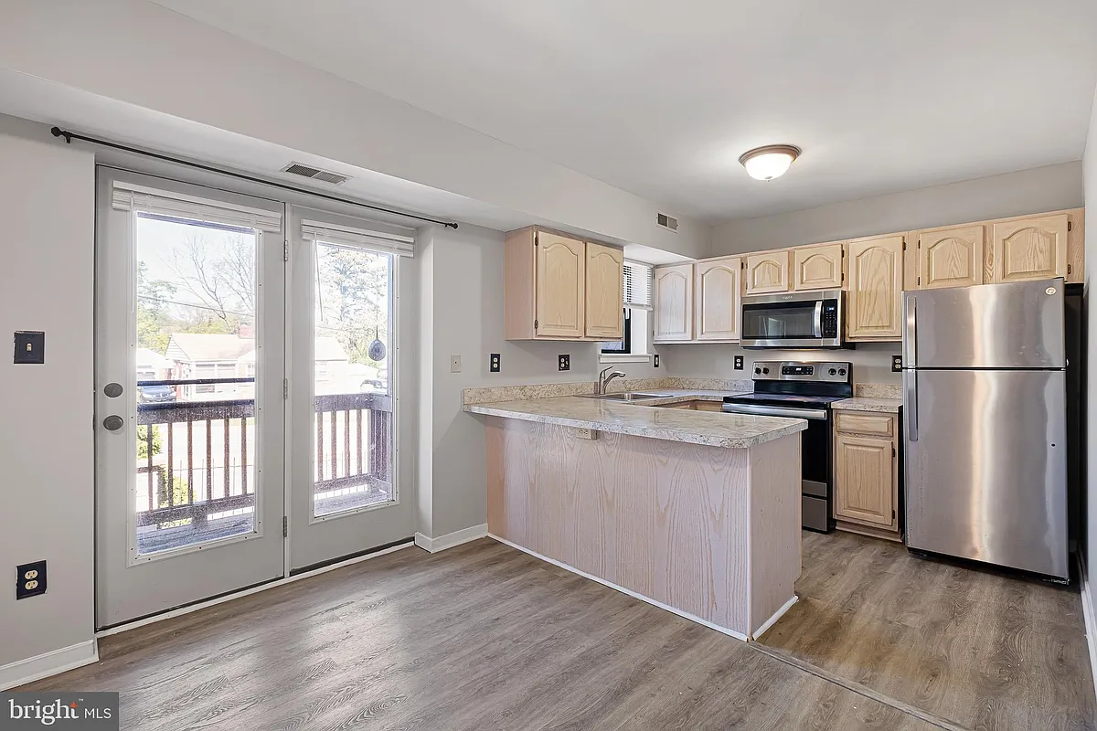 Building Photo - 164 Paladin Dr