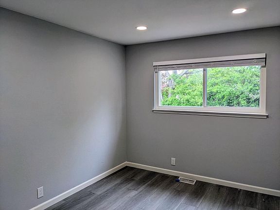 2nd image of 11 Patterson Ave