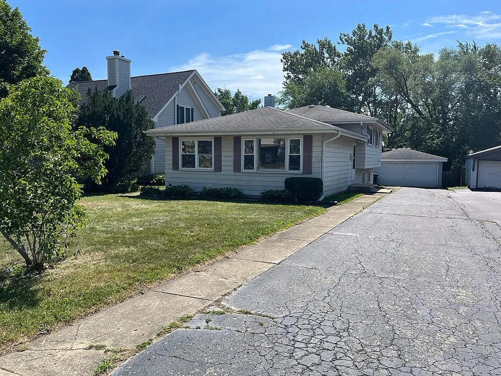 337 W Taylor Rd photo 1