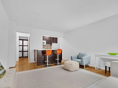 60 Remsen St APT 3G, Brooklyn, NY, 11201