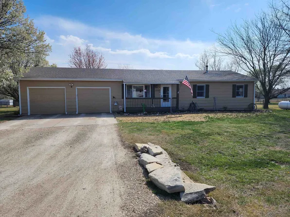 11127 SW 64th St, Augusta, KS 67010