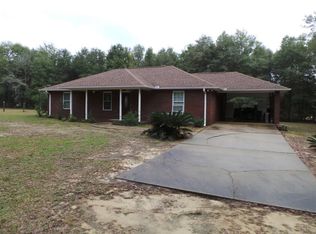 6091 Oglesby Rd, Milton, FL 32570