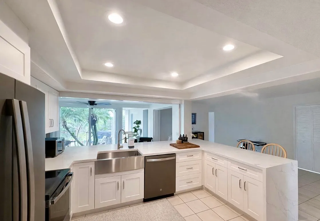 Building Photo - 9160 SW 56th St