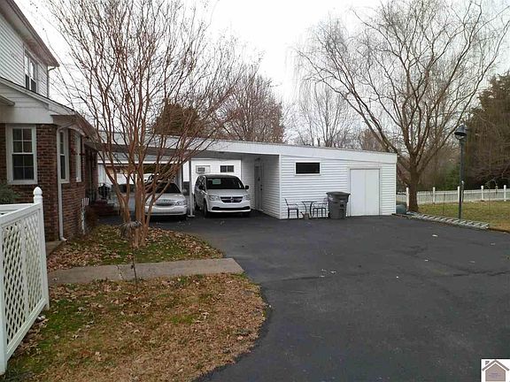 2nd image of 212 Fairlane Dr