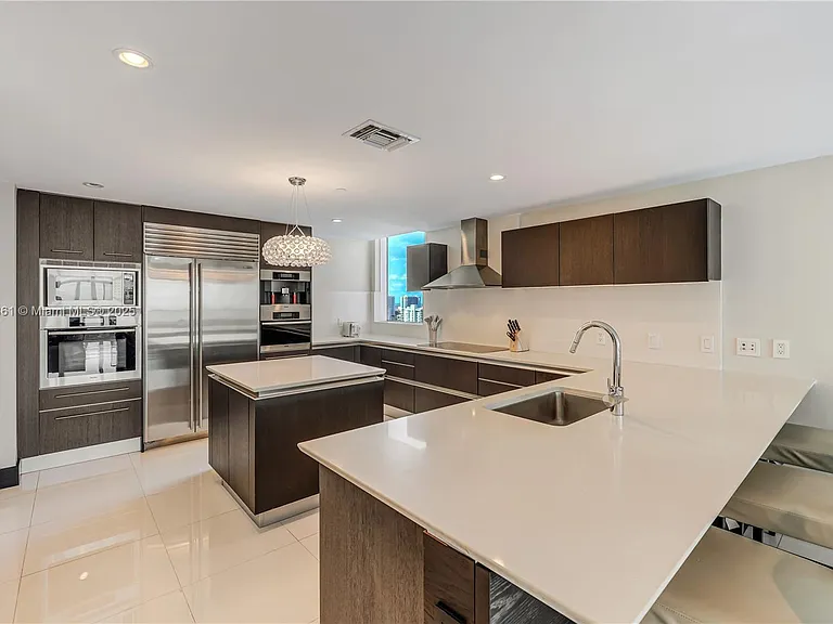 17001 Collins Ave #2508 — Photo 13
