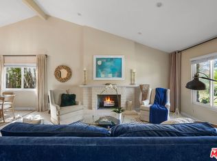 3194 Rossini Pl, Topanga, CA 90290