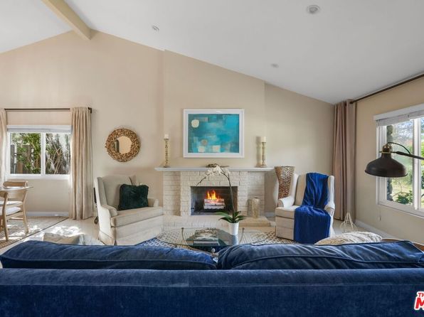 3194 Rossini Pl