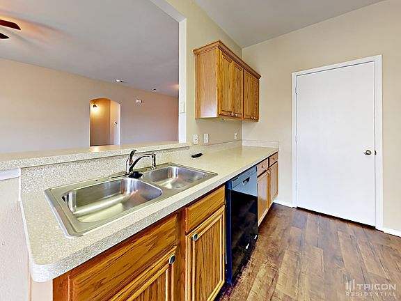 5th image of 3105 Ronay Dr