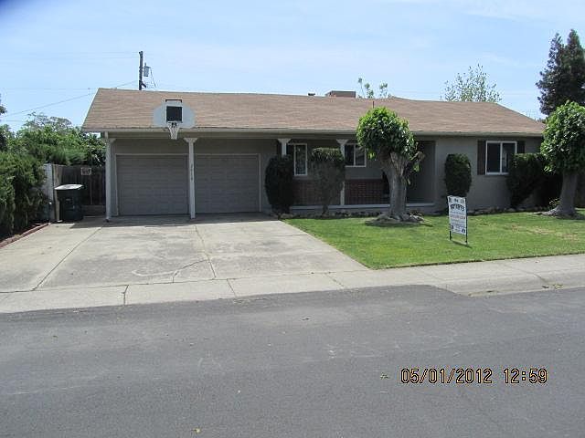 1st image of 2818 W De Ovan Ave