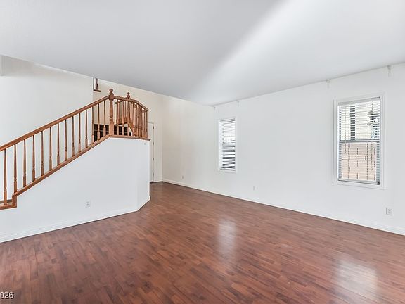 4th image of 3425 Hansa Ave