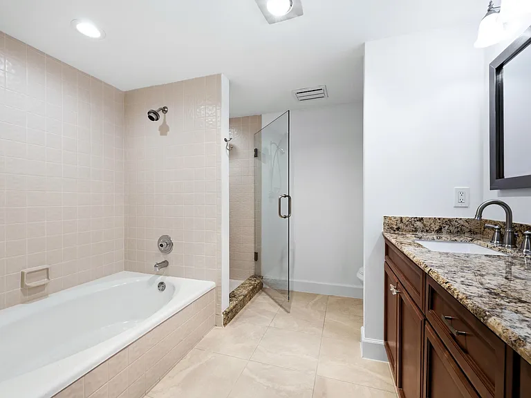 101 Waterview Dr — Photo 10