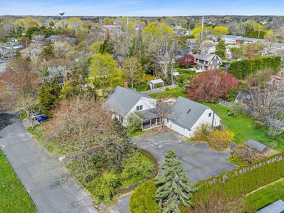 5th image of 80 Sanford Pl