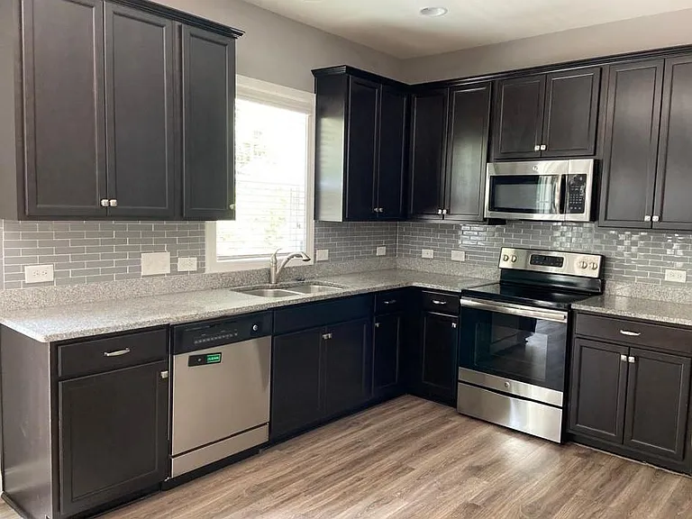 8612 Malahar Ln — Photo 8