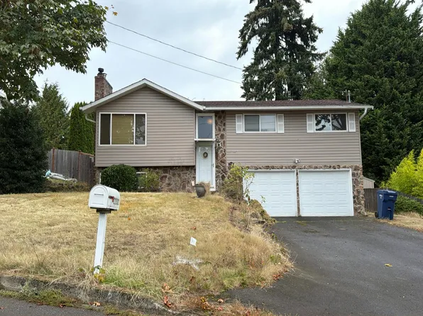 2232 SW 307th St, Federal Way, WA 98023
