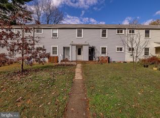 7 Laurel Hill Rd, Greenbelt, MD 20770