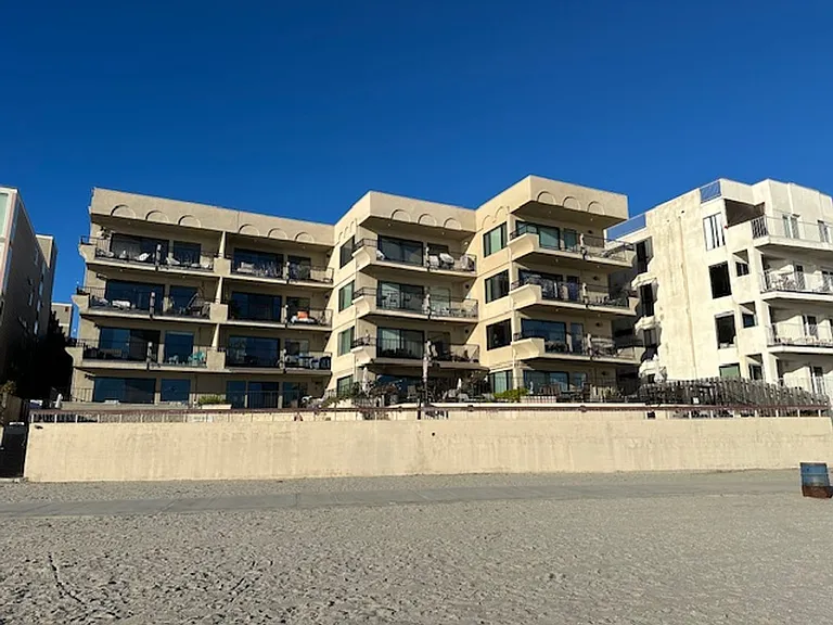 1235 Parker Pl #1M — Photo 18