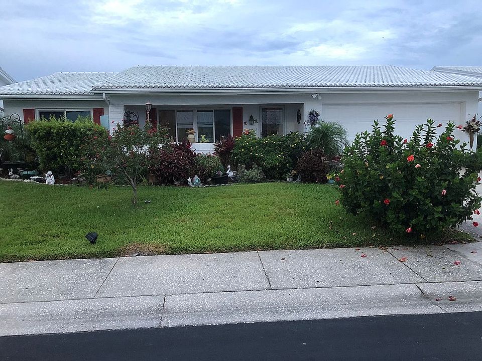 1st image of 9218 36th St N