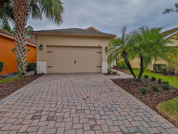 5th image of 912 Shady Canyon Way