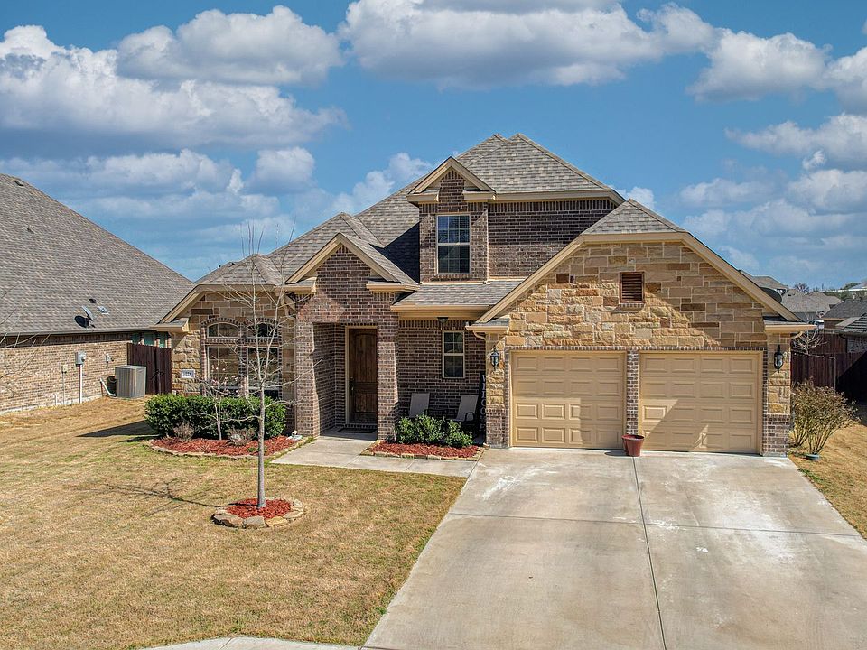 1st image of 128 Breeders Dr