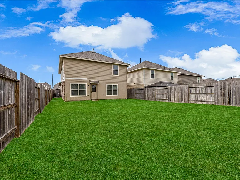 32610 Orchard Haze Dr — Photo 21