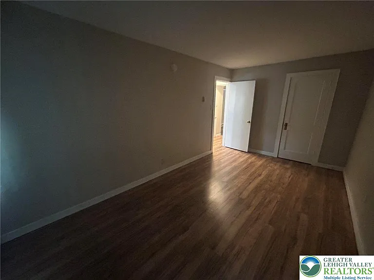218 E Susquehanna St #1A — Photo 7