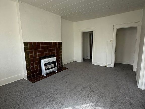 2nd image of 6 S Fremont Ave APT 2