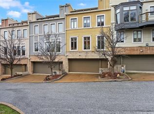 12618 Mayfield Rd, Cleveland, OH 44106