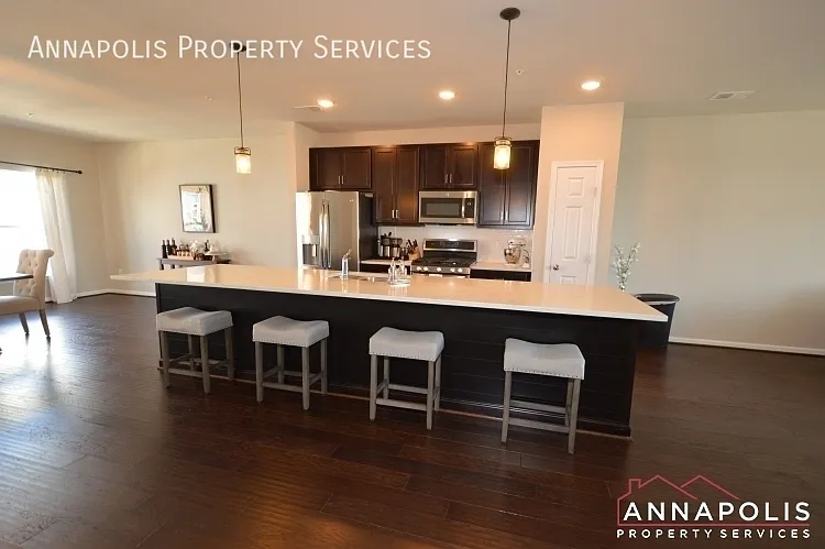 529 Leftwich Ln — Photo 2