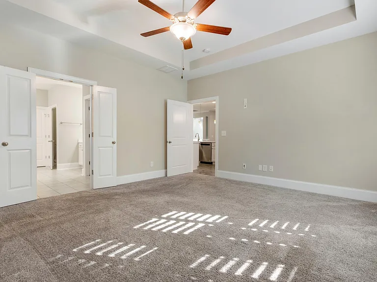 620 Blue Sail Ct — Photo 35