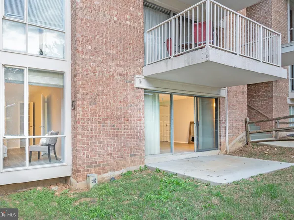 2616 Fort Farnsworth Rd #242, Alexandria, VA 22303